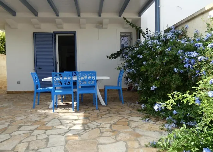 Irina House - Tatil Evi Torre Lapillo